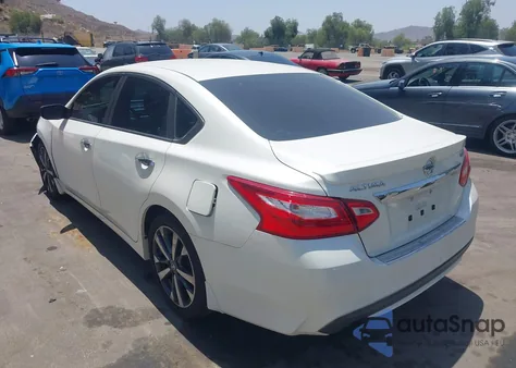 2016 Nissan Altima 2.5 Sr из США, поврежденный, VIN 1N4AL3AP2GC245728